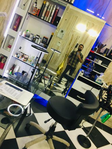 عکس پیرایش پرستیژ