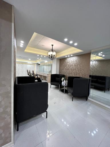 عکس سالن زیبایی سیب سرخ