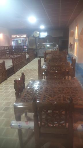 عکس رستوران سنتی گل