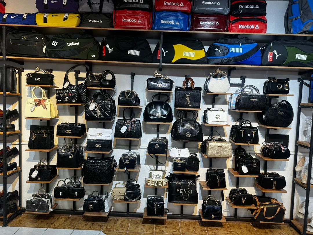 عکس کیف و کفش احراری