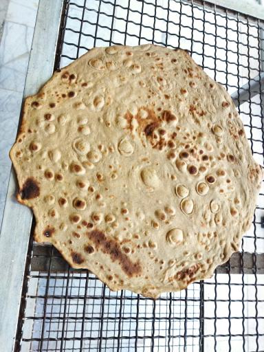 عکس نان سبوس دار قائم 