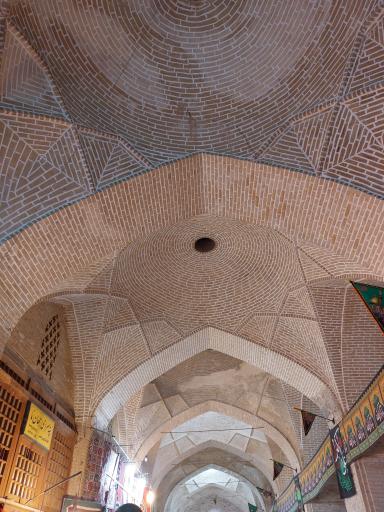 عکس بازار بزرگ کرمان (بازار گنجعلی خان)