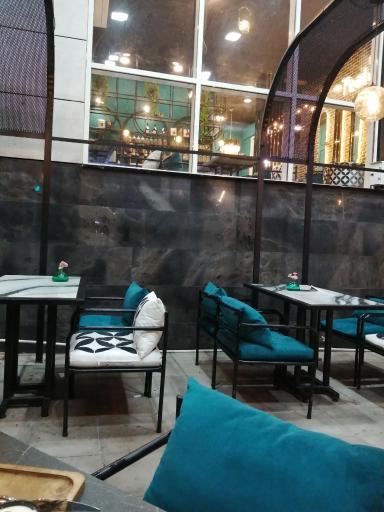 عکس کافه تیلانژ