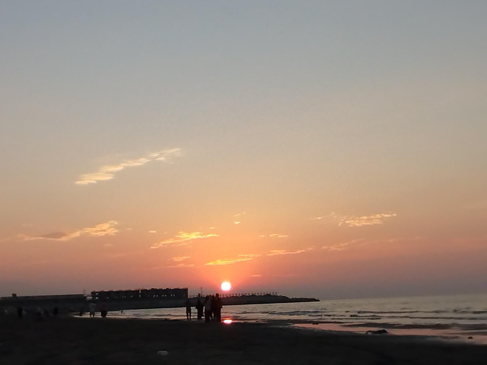 عکس لانژ ساحلی بولداگ 