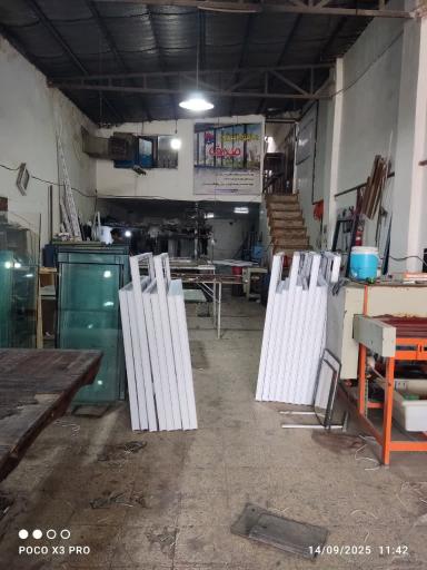 عکس کارگاه عایق انرژی صدف