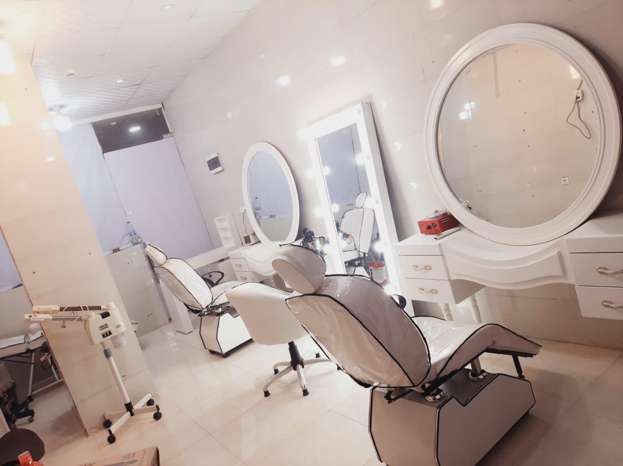 عکس سالن زیبایی ملکه آریایی 