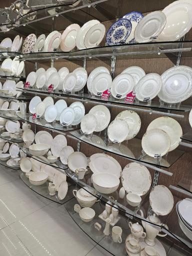 عکس فروشگاه خانه بلورین