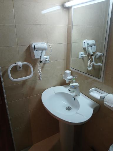 عکس هتل مدائن