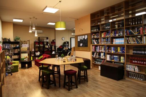 عکس مجتمع آموزشی دخترانه غیردولتی صبا