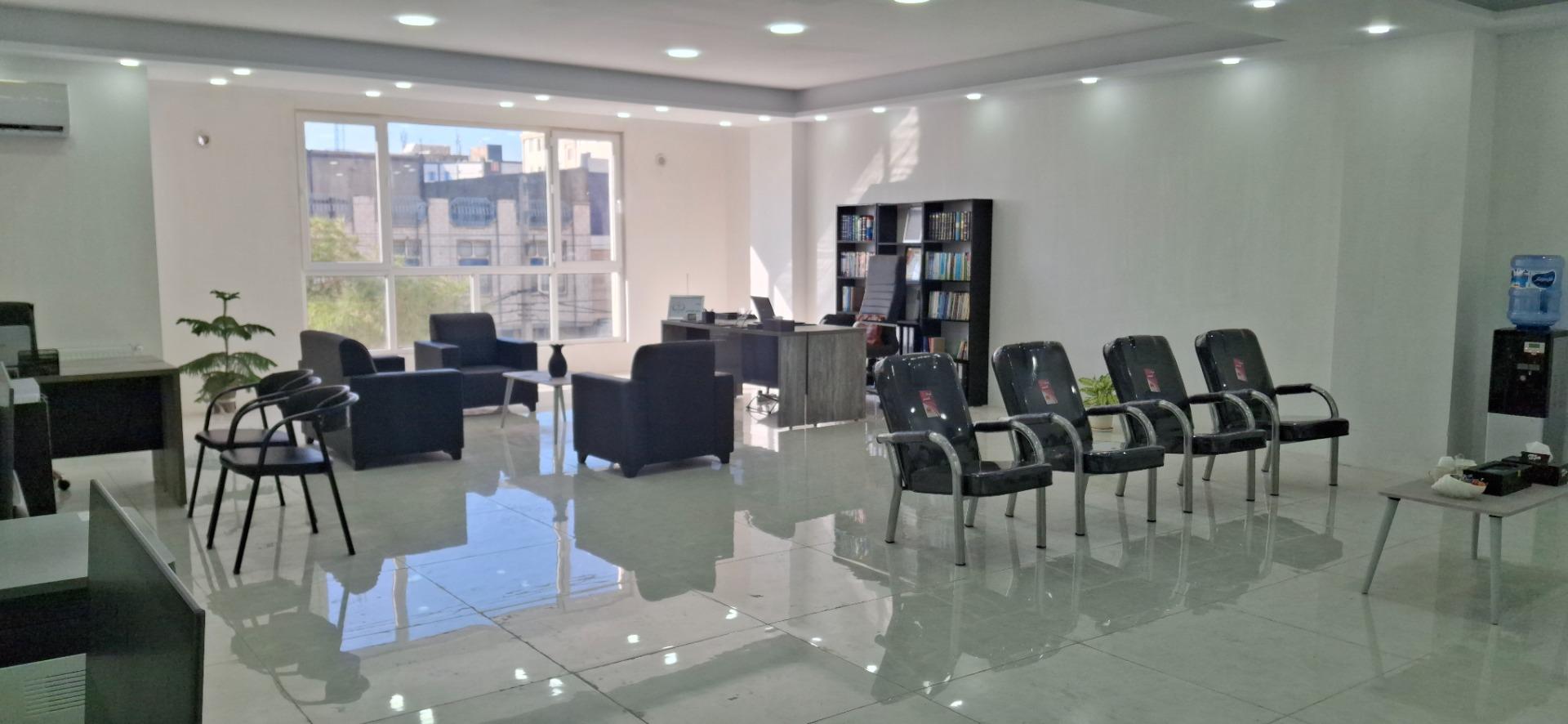 عکس دفتر اسناد رسمی ۷۵ بهارستان