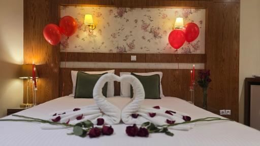 عکس هتل مدائن