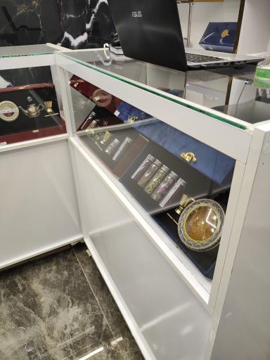 عکس زعفران آنا قاین 