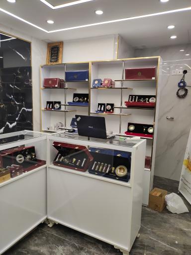 عکس زعفران آنا قاین 