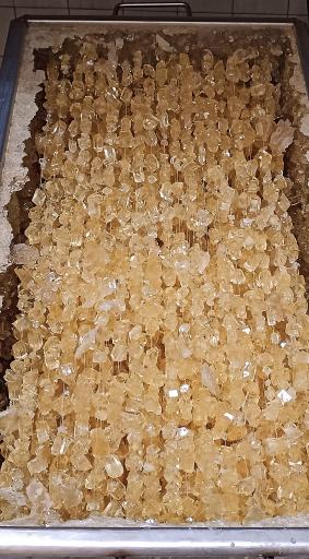 عکس فروشگاه پولکی و نبات عاصمی