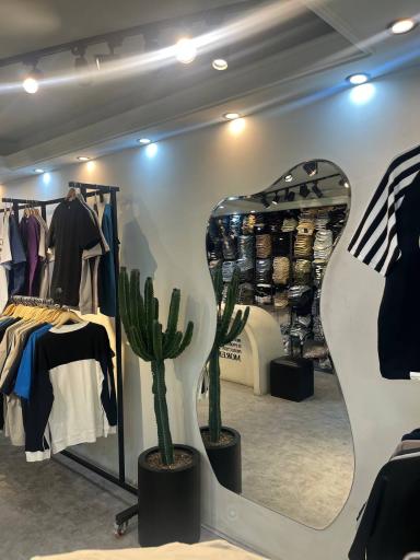 فروشگاه مردانه مورک