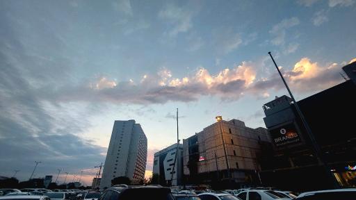 عکس فاز تجارت و گردشگری منطقه آزاد انزلی