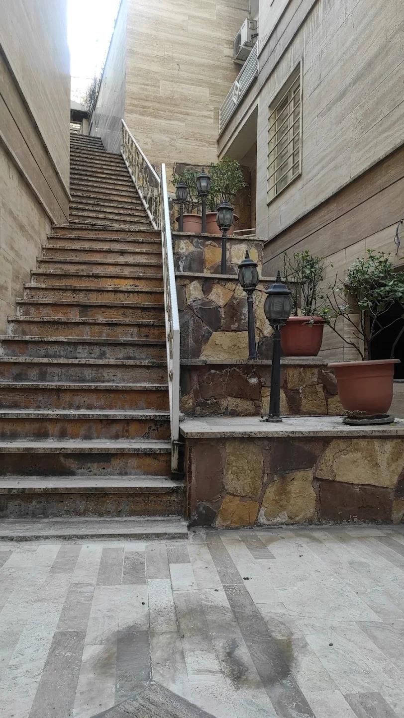 عکس ساختمان نارسيس