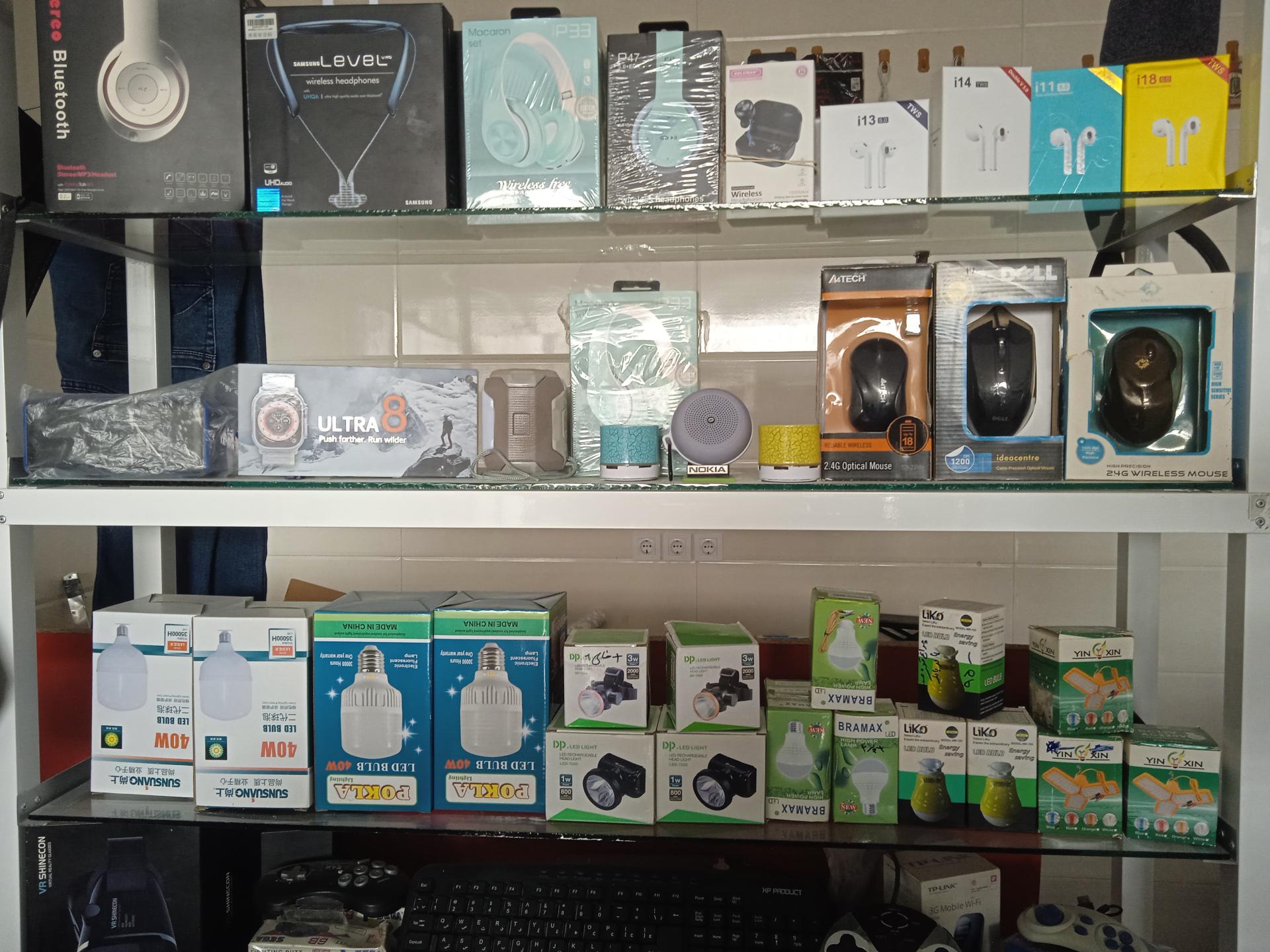 عکس فروشگاه موبایل و کامپیوتر تکنو