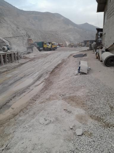 عکس معدن شن و ماسه محسنی