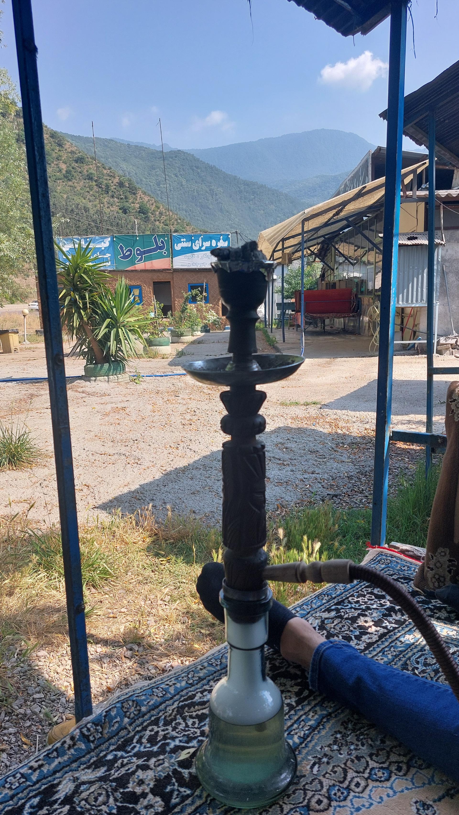 عکس سفره سرای سنتی بلوط