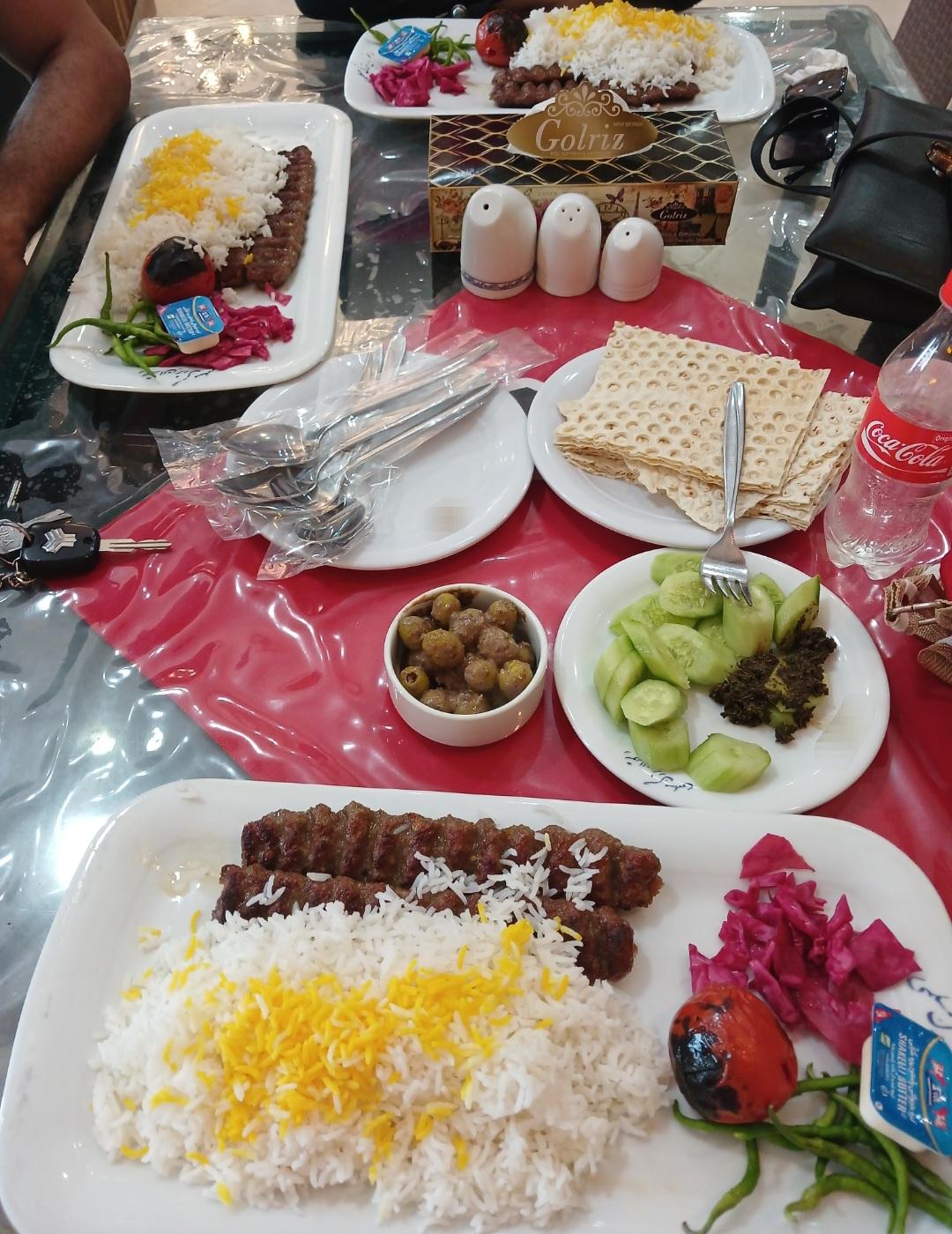 عکس رستوران بزرگ مسلمی