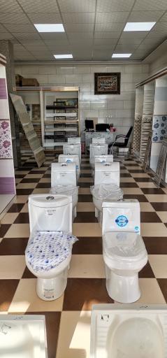 عکس کاشی فروشی کلاهی