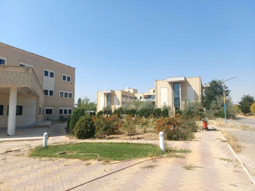عکس دانشکده علوم انسانی دانشگاه زنجان