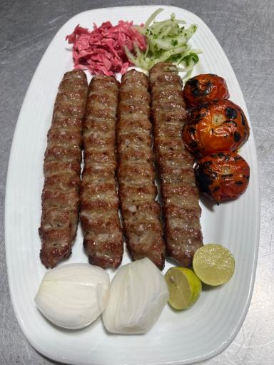 عکس رستوران نازبداشته