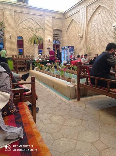 عکس رستوران هوران نارنجستان