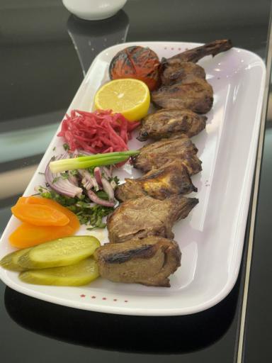 عکس رستوران باغ رز