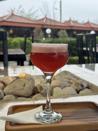 عکس رستوران باغ رز