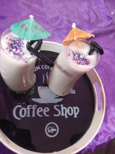 عکس کافه بنفش