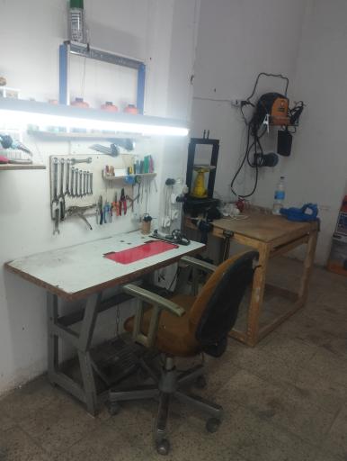 عکس تعمیرات چرخ خیاطی ایران دوخت