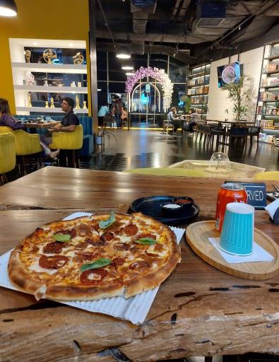 عکس کافه چارمان