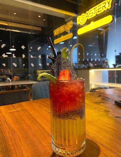 عکس کافه چارمان