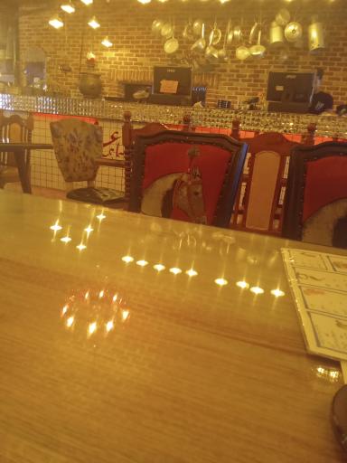 عکس رستوران هشتگ