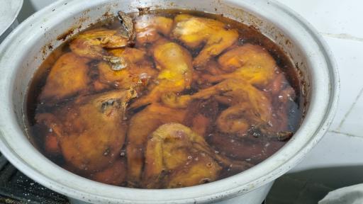 عکس آشپزخانه و غذای آماده قناعت 