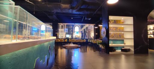 عکس کافه چارمان