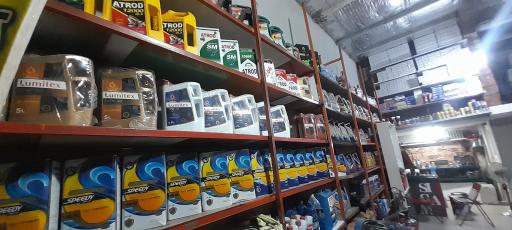 عکس اتوسرویس آریا