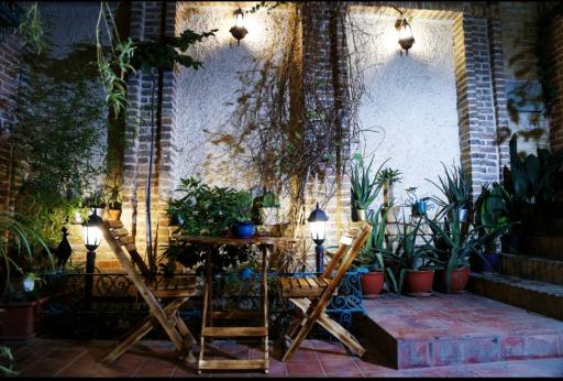 عکس کافه خانه صنایع دستی نیاک