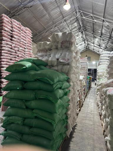 عکس بازرگانی میلاد مزرعه لی