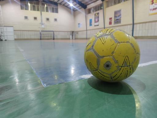 عکس سالن ورزشی توحید