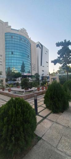 عکس ساختمان امید