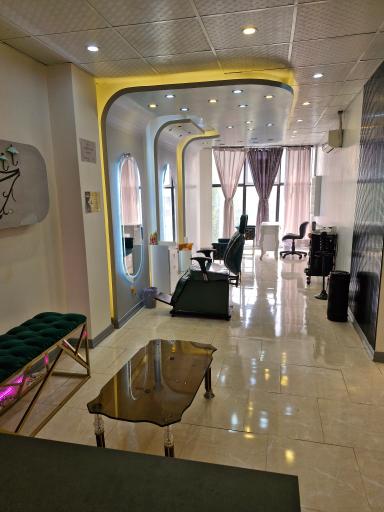 عکس سالن زیبایی دنیزورا
