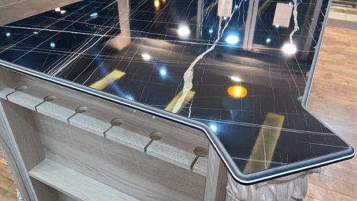 عکس کورین اسپرلوس (خانه شاهان)