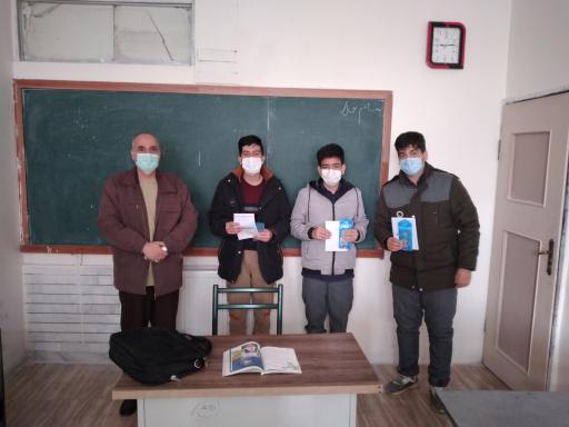 عکس دبیرستان تیز هوشان و نخبگان گام طلایی 