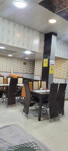 عکس رستوران لوکس گل نرگس