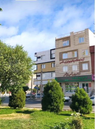 آزمایشگاه پاتوبیولوژی ثامن