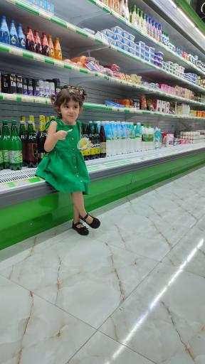 عکس دیلی مارکت حسن بیگی