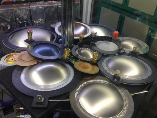 عکس تعمیرگاه تخصصی KORG - شاکری